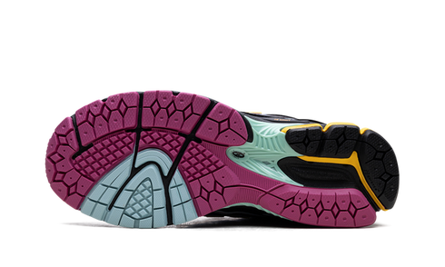 New Balance 1906R Black/Pink