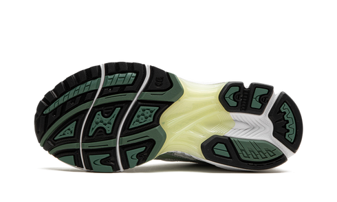 Sneakers ASICS Kayano 14 gris Casablanca