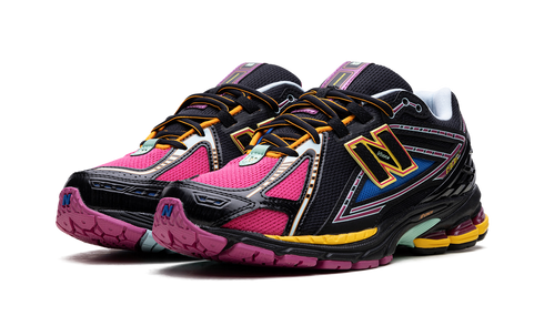 New Balance 1906R Black/Pink